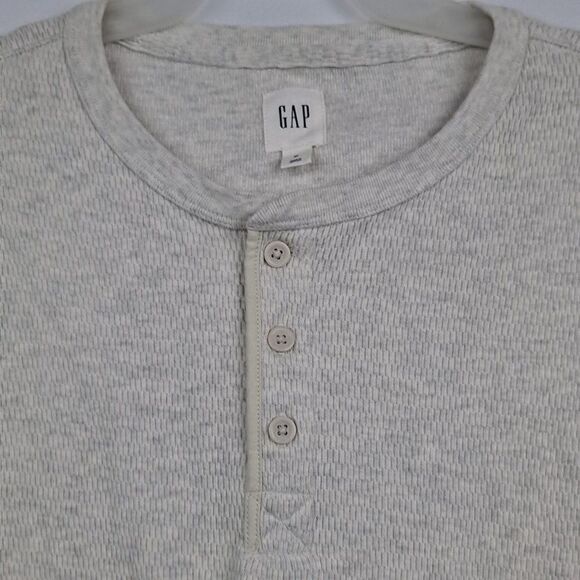 Gap Mens henley top NWOT - Picture 3 of 9